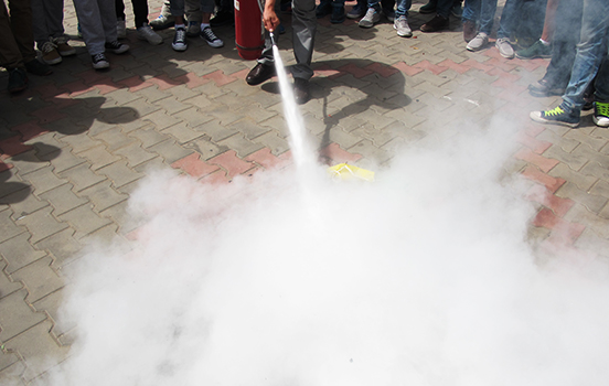 滅火器的安全使用