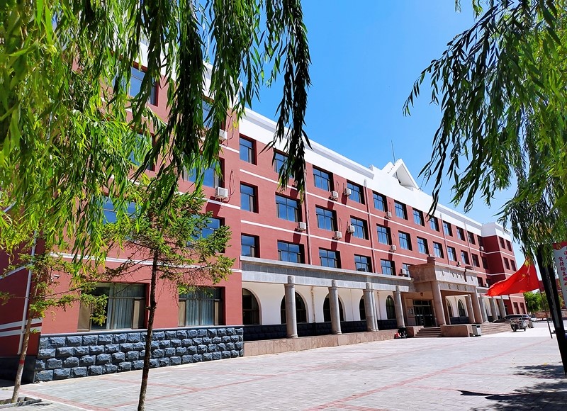 南校區(qū)教學(xué)樓